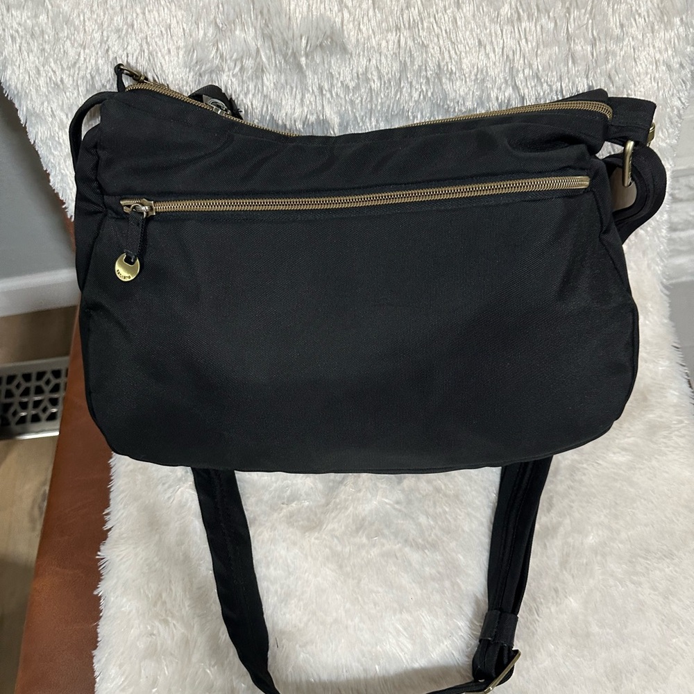 Travelon shoulder bag perfect condition - Picture 4 of 8
